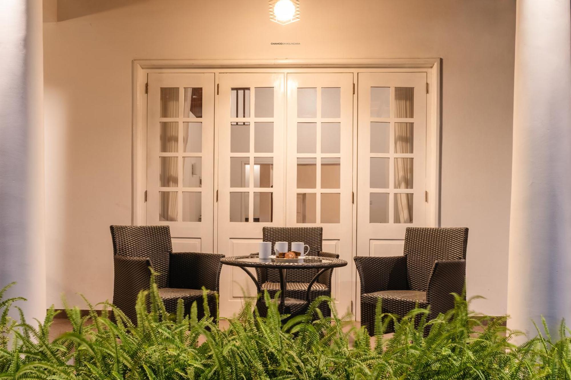 Bed and Breakfast Kingsman House Kandy Exterior foto